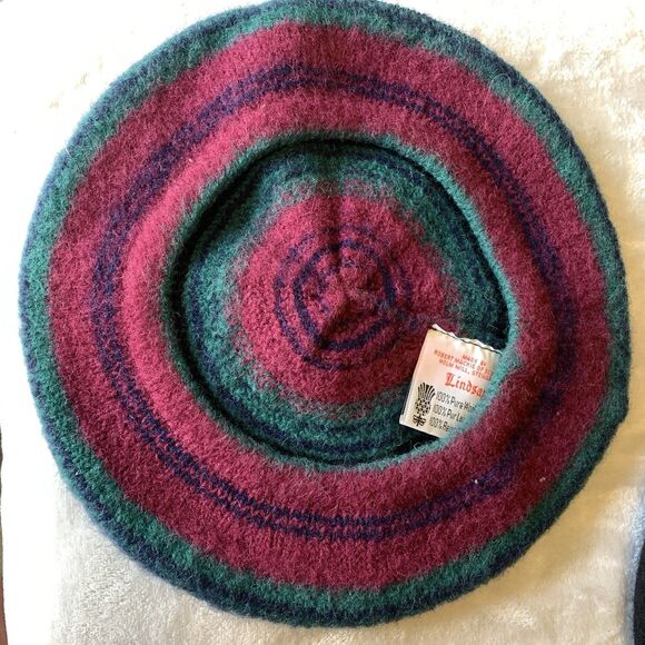 VTG Lot of 2 Wool Berets w/ ROBERT MACKIE Scotland Lyndsay Tartan & Black Hat - Picture 2 of 7
